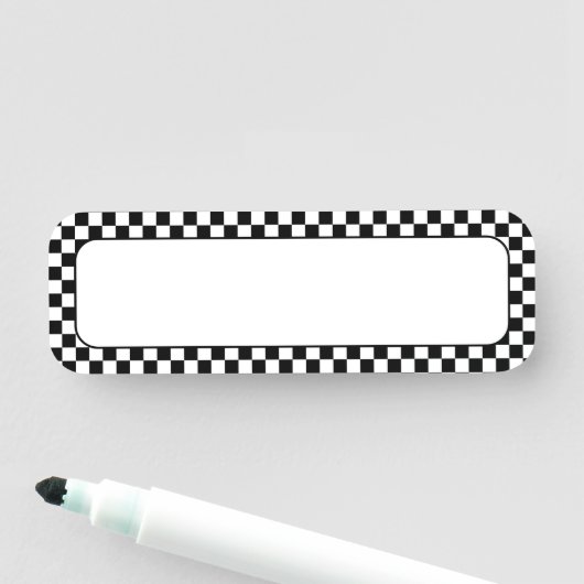 Schwarzer und weißer Karo Namensschild (Beispiel)