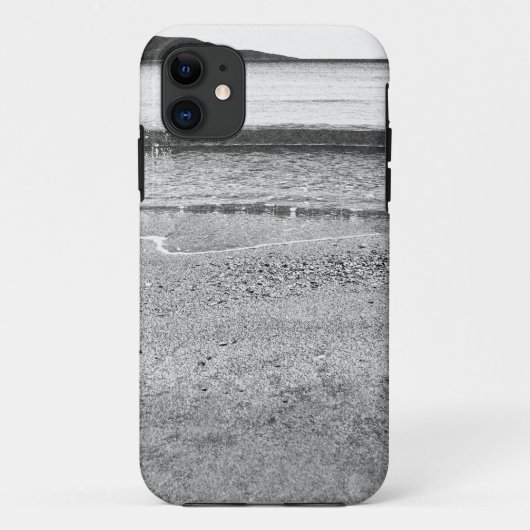 Schwarzer und weißer Sandstrand Case-Mate iPhone Hülle (Rückseite)