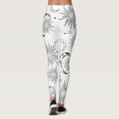 Schwarzer und weißer Whimsischer Sonnenmond und -s Leggings (Rückseite)