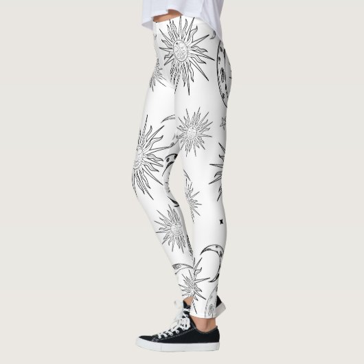 Schwarzer und weißer Whimsischer Sonnenmond und -s Leggings (Links)