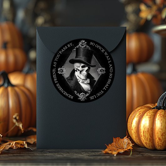 Schwarzer Viktorianischer Gothischer Schädel Etchi Runder Aufkleber