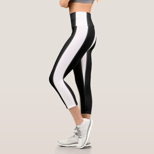 Schwarzer + weißer Streifen Capri Leggings (Links)