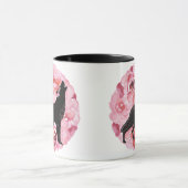 Schwarzer Wolf-dunkle rosa Rosen-Tasse Tasse (Zentrum)
