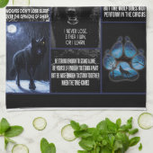 Schwarzer Wolf ich nie verlieren, entweder ich gew Geschirrtuch (Gefaltet)