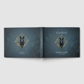 Schwarzer Wolf Kopf mit durchstechenden blauen Aug Gästebuch (Voll)