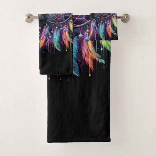 Schwarzer Wolf mit einem Dreamcatcher Badhandtuch Set (Insitu)