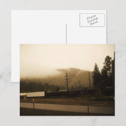 Schwarzer Zug ist ein Comin Postkarte (Vorne/Hinten)