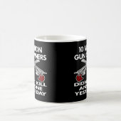 Schwarzes 10 Million Waffenbesitzer-Tötung Kaffeetasse (Mittel)