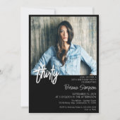 Schwarzes 30. Geburtstag Foto Einladung (Vorderseite)