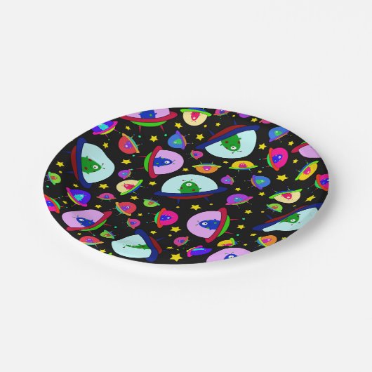 Schwarzes Alien Raumschiff Pappteller (Schrägansicht)