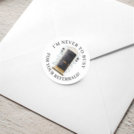 Schwarzes Anwesen an der Vordertür - Referenz Runder Aufkleber