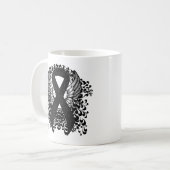 Schwarzes Band mit Flügeln Kaffeetasse (Vorderseite Links)