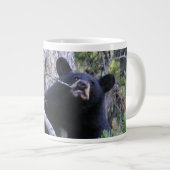 schwarzes Bärenjunges Jumbo-Tasse (Vorderseite Rechts)