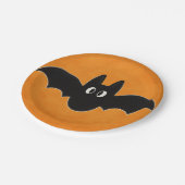 Schwarzes Bat im Hintergrund Pappteller (Schrägansicht)