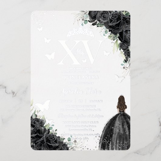 Schwarzes Blumenkleid Quinceañera Quince 15 XV Sil Folieneinladung (Vorderseite)