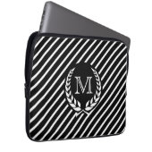 Schwarzes DS-Monogramm Laptopschutzhülle (Vorne Rechts)