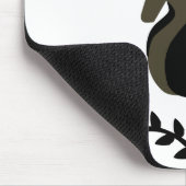 Schwarzes Eichhörnchen mit Zehenspitze Mousepad (Ecke)