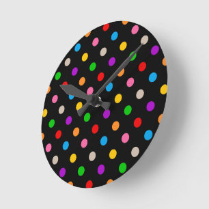 Schwarzes farbenfrohes Regenbogen-Punkte-Design  Runde Wanduhr