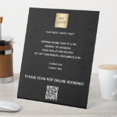 Schwarzes Firmenlogo QN-Code Online-Buchung Sockelschild (In Situ)