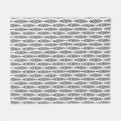 Schwarzes Fischgrät geometrisches nahtloses Muster Fleecedecke (Vorderseite (Horizontal))
