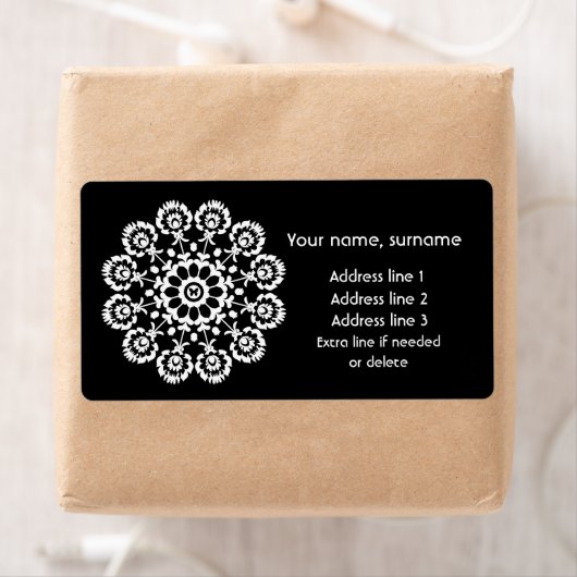 Schwarzes Folk - Monochrome Lowicz-Versandmarke (Insitu)