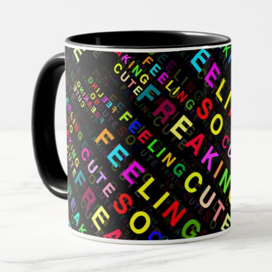 Schwarzes "Gefühl so kalt Niedlich" Textmuster Tasse