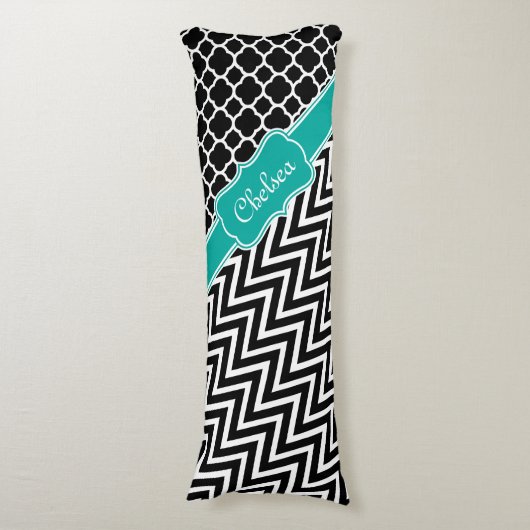 Schwarzes Gitter / Zickzack Muster Aquamariner Nam Seitenschläferkissen (Vorderseite Vertikal)