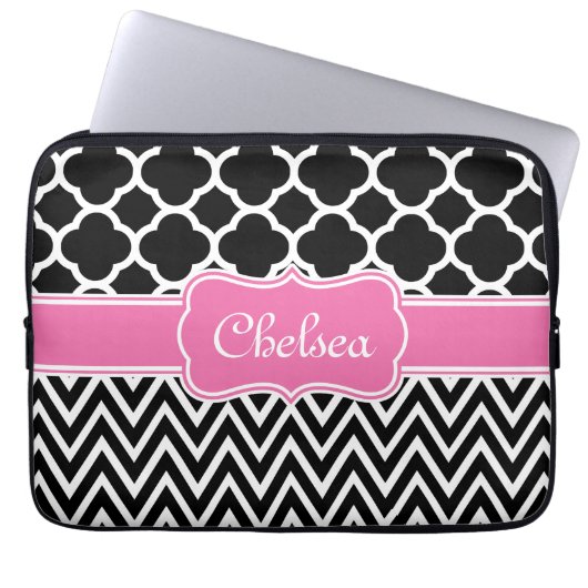 Schwarzes Gitter / Zickzack Muster rosa Name Laptopschutzhülle (Vorderseite)