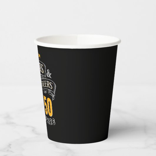 Schwarzes Gold Angler und Biere jeden Alters Gebur Pappbecher (Links)