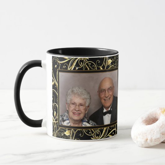 Schwarzes Gold blühen 50. Tasse (Mit Donut)