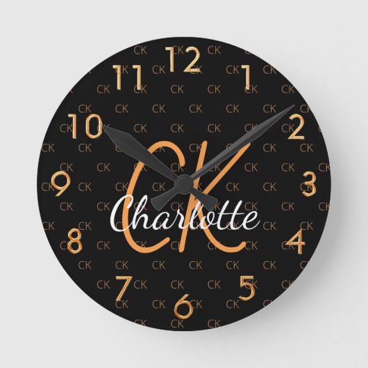 Schwarzes Gold Monogramm Initialen Namensskript el Runde Wanduhr (Vorderseite)