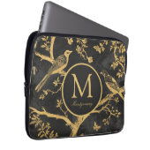 Schwarzes Gold-Monogramm Laptopschutzhülle (Vorne Rechts)