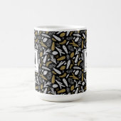 Schwarzes Gold-Monogramm Weihnachten Kaffeetasse (Mittel)