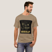 Schwarzes Gold Rugged Geek | Schalttafel | Tech T-Shirt (Vorne ganz)