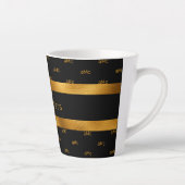 Schwarzes goldfarbenes Paar monogramm elegant Milchtasse (Rechts)