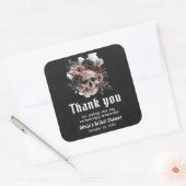 Schwarzes Halloween-Brautparty Quadratischer Aufkleber (Umschlag)