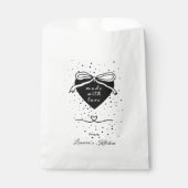 Schwarzes Herz & Bogen Mit Liebe gemacht Bäckerei Geschenktütchen (Vorderseite)
