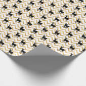 Schwarzes Hirsch, goldenes Muster. Geschenkpapier (Ecke)