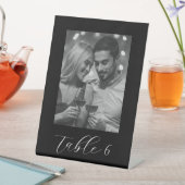 Schwarzes Hochzeitsstich Tischnummer Schwarz-Weiß- Sockelschild (In Situ)