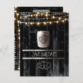 Schwarzes Holz String Lights Barrel Save the Date Ankündigungspostkarte (Vorne/Hinten)