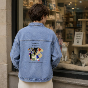 Schwarzes Kätzchen Pinselglas Künstler Katze Rosa Jeansjacke