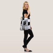 Schwarzes Katze Muster Gingham Gemischtes Karierte Tasche (Am Model)