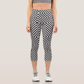 Schwarzes Kreuzmuster Capri Leggings (Vorderseite)