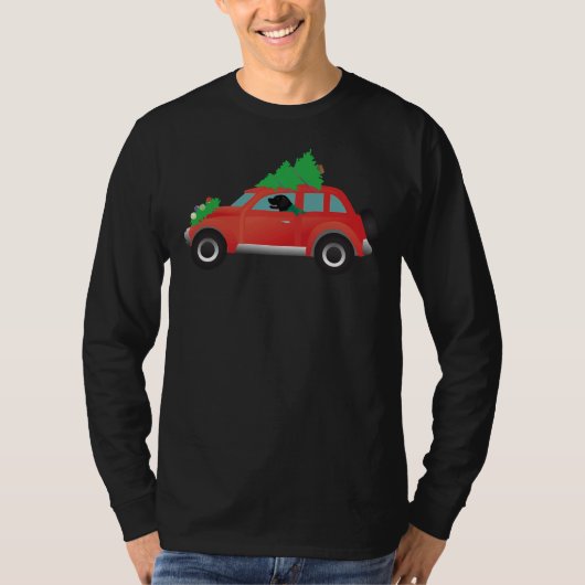 Schwarzes Labor Autofahren rotes Weihnachtsauto mi T-Shirt (Vorderseite)