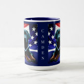 Schwarzes Labor mit amerikanischer Flagge Patrioti Tasse (Zentrum)