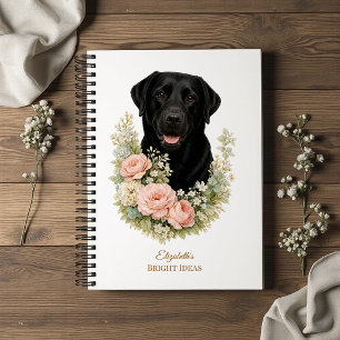 Schwarzes Labrador-Blumenporträt Notizblock