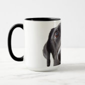 Schwarzes Labrador Closeup-Portrait Tasse (Links)