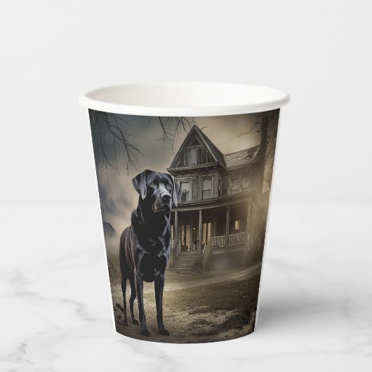 Schwarzes Labrador Halloween Beängstigend Pappbecher (Vorderseite)