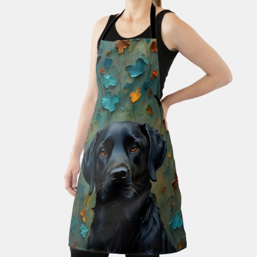 Schwarzes Labrador in Blätter Schürze (InSitu)