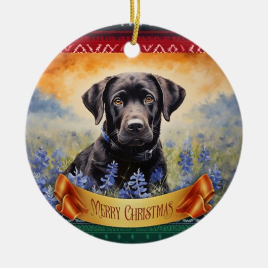 Schwarzes Labrador in Bluebonnets Keramik Ornament (Vorne)